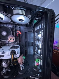 للبيع pc كلش نضيف  معالج AMD Ryzen 5 3500x 6 core  RAM 16 GB  كارت شاش...