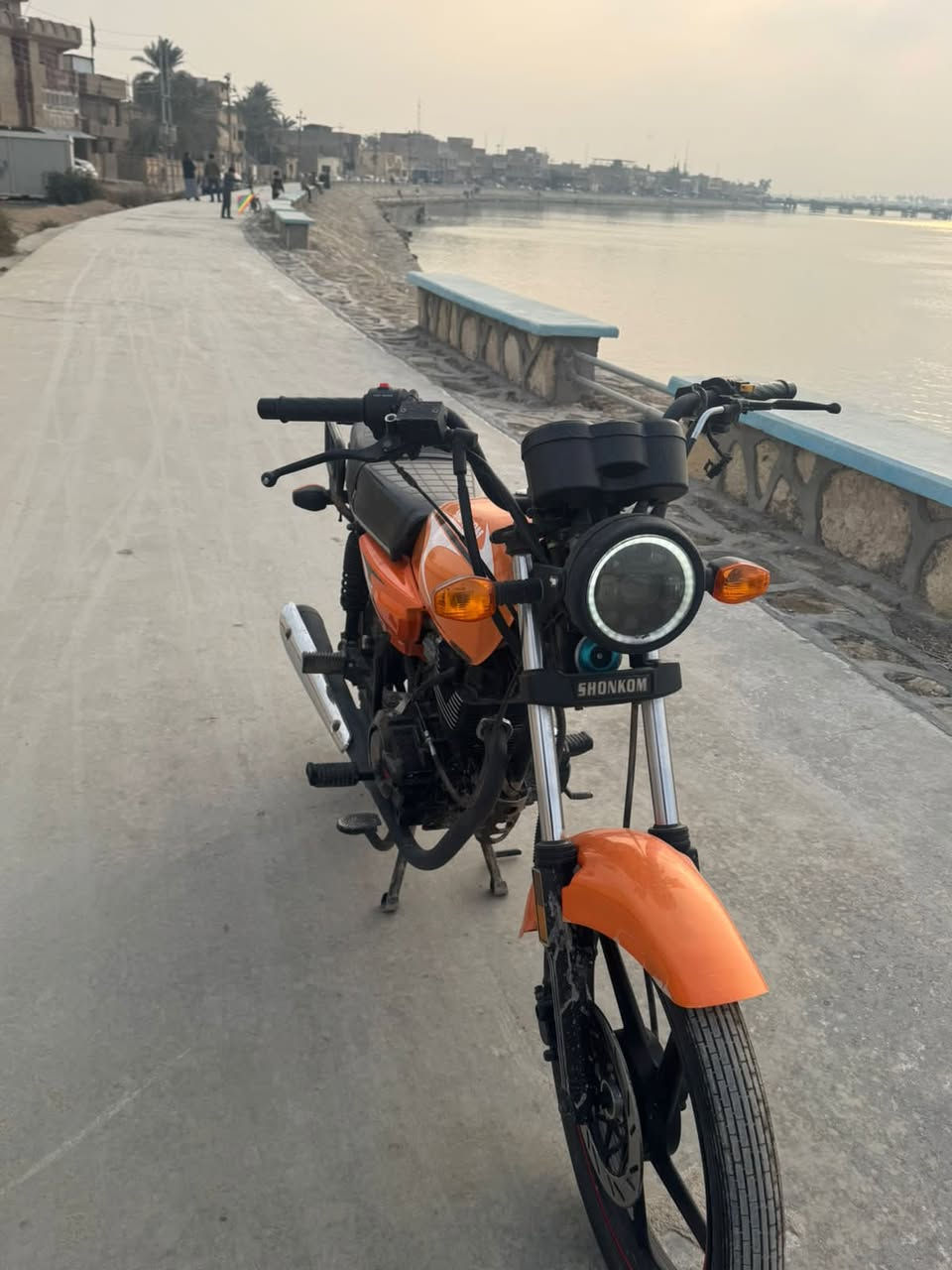 السلام عليكم..للبيع شاينك موديل 25 مكفوله الدراجه نضيفه حيل اوراق سكنر كامله وصل معرض سعره 800 مكاني بابل المسيب ‭٠٧٨١ ٨٦٩ ٧٦٩٩‬
