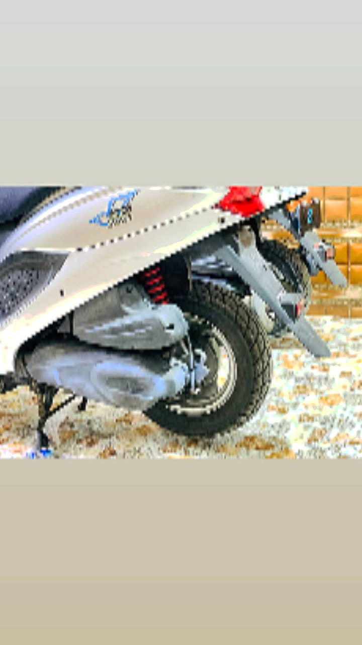 سلام عليكم شباب دراجه كامكو اللبيع مديل 14
الون رصاصي 
دراجه مكينه 150c
شلعه ومعدل ✈️
دراجه كفاله عامه كشر ومكينه إذا بيها برغي مفتوح ترجع الدراجه توها طالعه من الوكيل صارلها 3 ايام 
وبل عافيه عل ياخذها دراجه تخبل سعرها خاص واني خادم الطيبين


**إذا كنت صاحب هذا الإعلان وتريد حذفه لأي سبب، رجاءا أرسل رسالة إلى الدعم الفني**