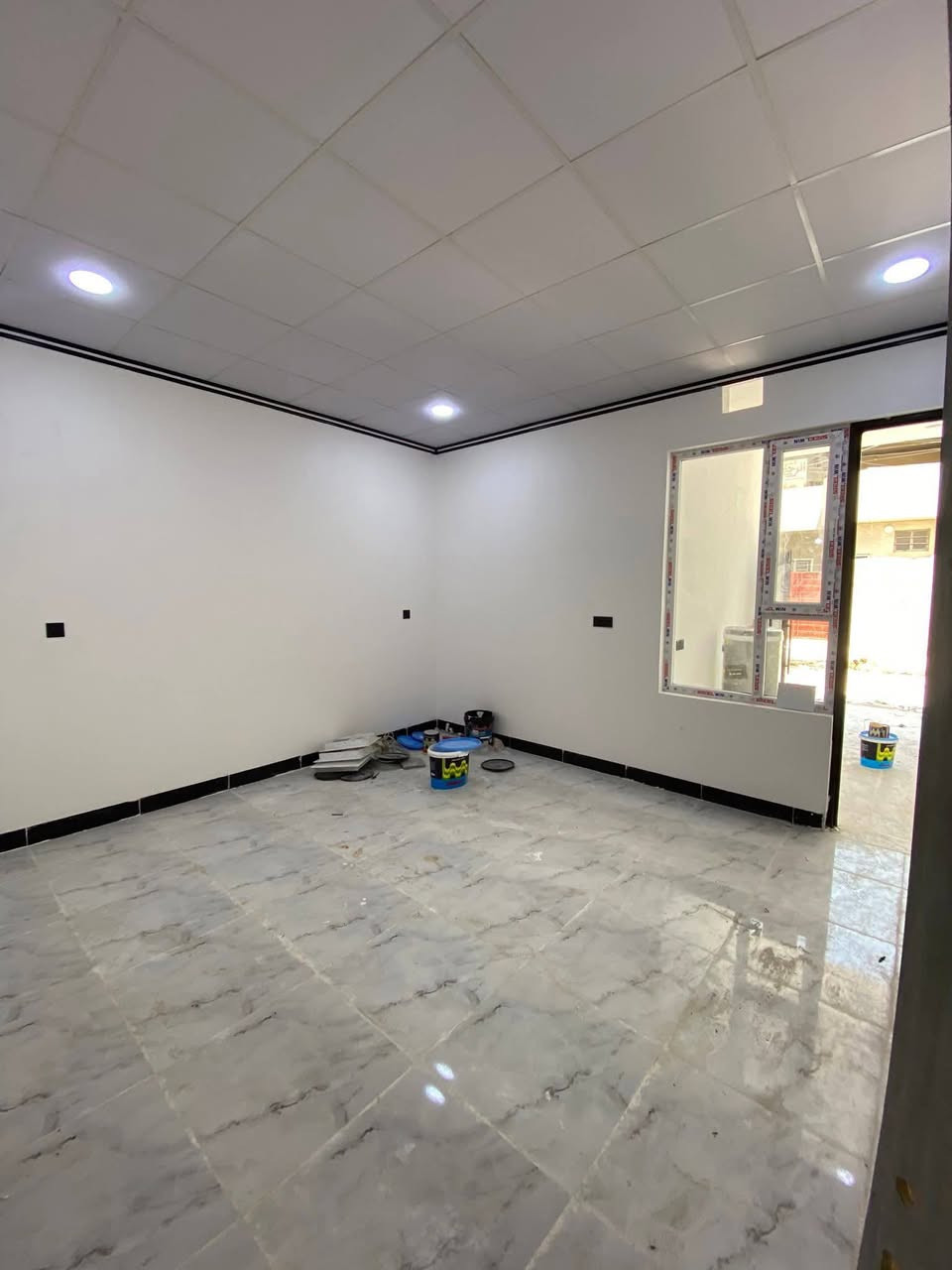 للبيع للبيع للبيع
الموقع  / 📍حي السماح الأطباء خلف جامع الطه 
دارين🏠  معزول عزل تام زيرو مؤجر بوارد شهري ٥٥٠الفً
📐-المساحه 100م 
الطابق الاول /غرفتين  نوم وهول  واستقبال ومطبخ وصحيات وكراج
طابق الثاني /غرفتين نوم وهول  واستقبال ومطبخ وصحيات 
***********📞
***********📞
مراجعت مكتب المروة لتجارت العقار نستقبل جميع العروض العقاري عنوان المكتب حي السماح علا شارع 20مقابل مول القمه
