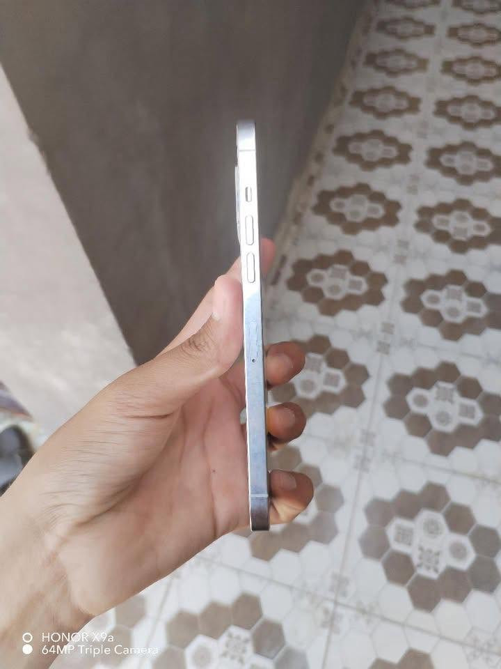 ايفون 12 برو ماكس ذاكره 256 بطاريه 75 وتر بروف نضيف حيل مامبدل شي فحص حاسبا قطعه مرتبه مراوس ار بيع سعر خاص مكاني بغداد


**إذا كنت صاحب هذا الإعلان وتريد حذفه لأي سبب، رجاءا أرسل رسالة إلى الدعم الفني**