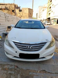سوناتا ٢٠١١ • مكينة ٢٤٠٠ • بدون ضربه