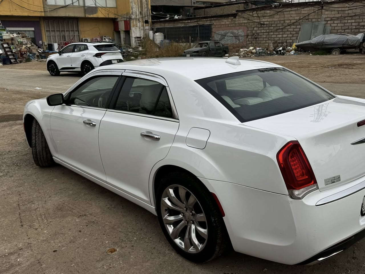 اوباما موديل 2019 كلين تايتل
مكفوله من لصبغ والفتح سياره جديده
فول حلوة مواصفات 6 سلندر شاشة كبيرة لمس
كاميرا حاسه  تحكمات ستريت
بلوتوث اوكس كار بل كشن كهربائي  و جلد
محرك كير واير بشرط مامفتوح
سيارة حيل نظيفة كلشي عل بلاد جديد
سنوية هزة كلشي جديد مدفوع لـ
باسمي السنوية بشرط تحويل وغرامـة
سيارة مابيـها دينار مصرف كامل من كل نواحي
رقم صاحب سيارة ***********السعر 265
مكاني بغداد
