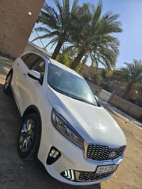 سورنتو موديل 2019 خليجي مكفوله كفاله عامه من صبغ عده بارد قليل موضح بس...