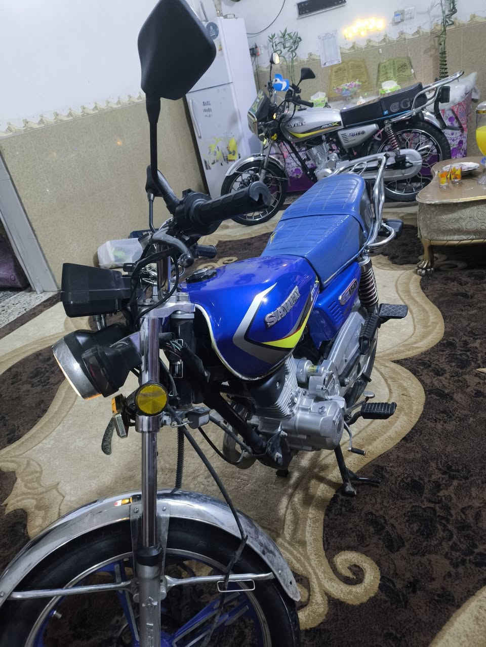 يالله دراجه ايراني موديل2023للبيع السعر 650وبي مجال  محرك ما ممدود عليه صبانه المكان الرمادي جزيره البذياب هاذ رقمي للتواصل ***********مو شراي لا تعبني ولا اتعبك
