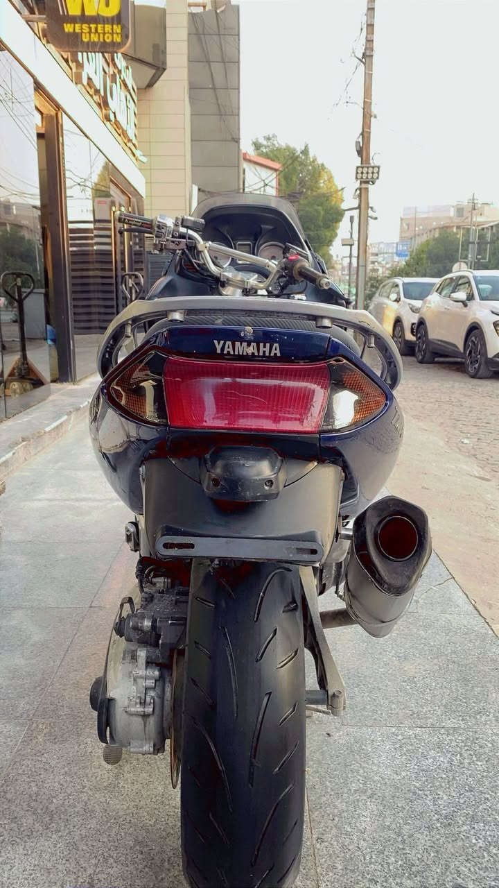 للبيع تي ماكس 2008 نوزل الدراجه اكفلك مكينه من الصوت والفتح والدخانه نضافه الكفرات 60/100  قبل اسبوع ادامه كامله كلج دهن كلجات خرز رياضي قايش جديد الدراجه شغل واطلع لله شاهد ما موكفتني تايرات جدد 
مكاني الامين الثانيه 
الرقم : ***********

السعر 16 وبيهة مجال قليل
