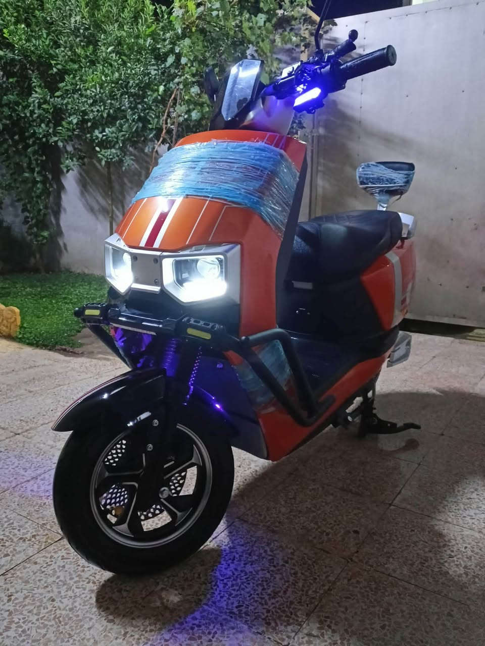 ‏سلام عليكم ما طار للبيع ٣٠٠ واللي يحب


**إذا كنت صاحب هذا الإعلان وتريد حذفه لأي سبب، رجاءا أرسل رسالة إلى الدعم الفني**