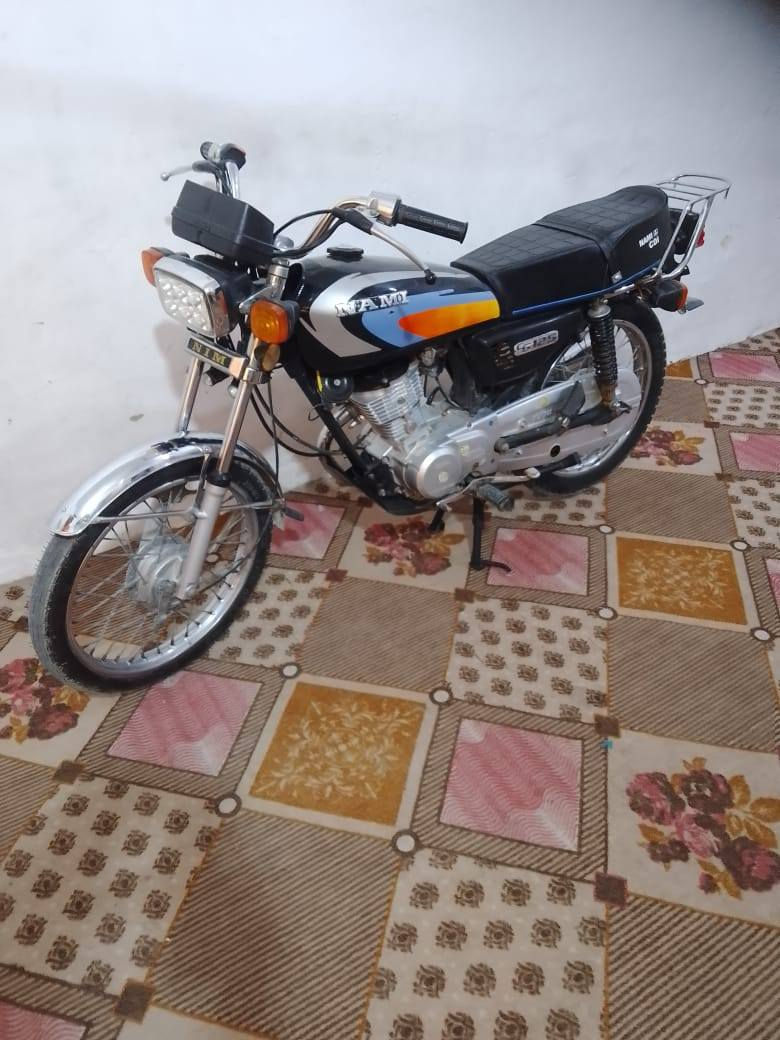 السلام عليكم دراجه سيجي نامه للبيع رقم وسنويه موديل 22 طالع 23 جديده كلش كفاله كهربائيات كله شغاله السعر مليون و 650 مكاني
اتصال ***********
واتساب ***********
