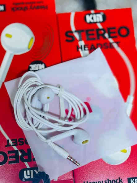 من أفضل وأجود سماعات KIN 
السعر فقط 1000 دينار سعر نهائي  – جملة فقط
اقل طلب50 قطعة 
***********
