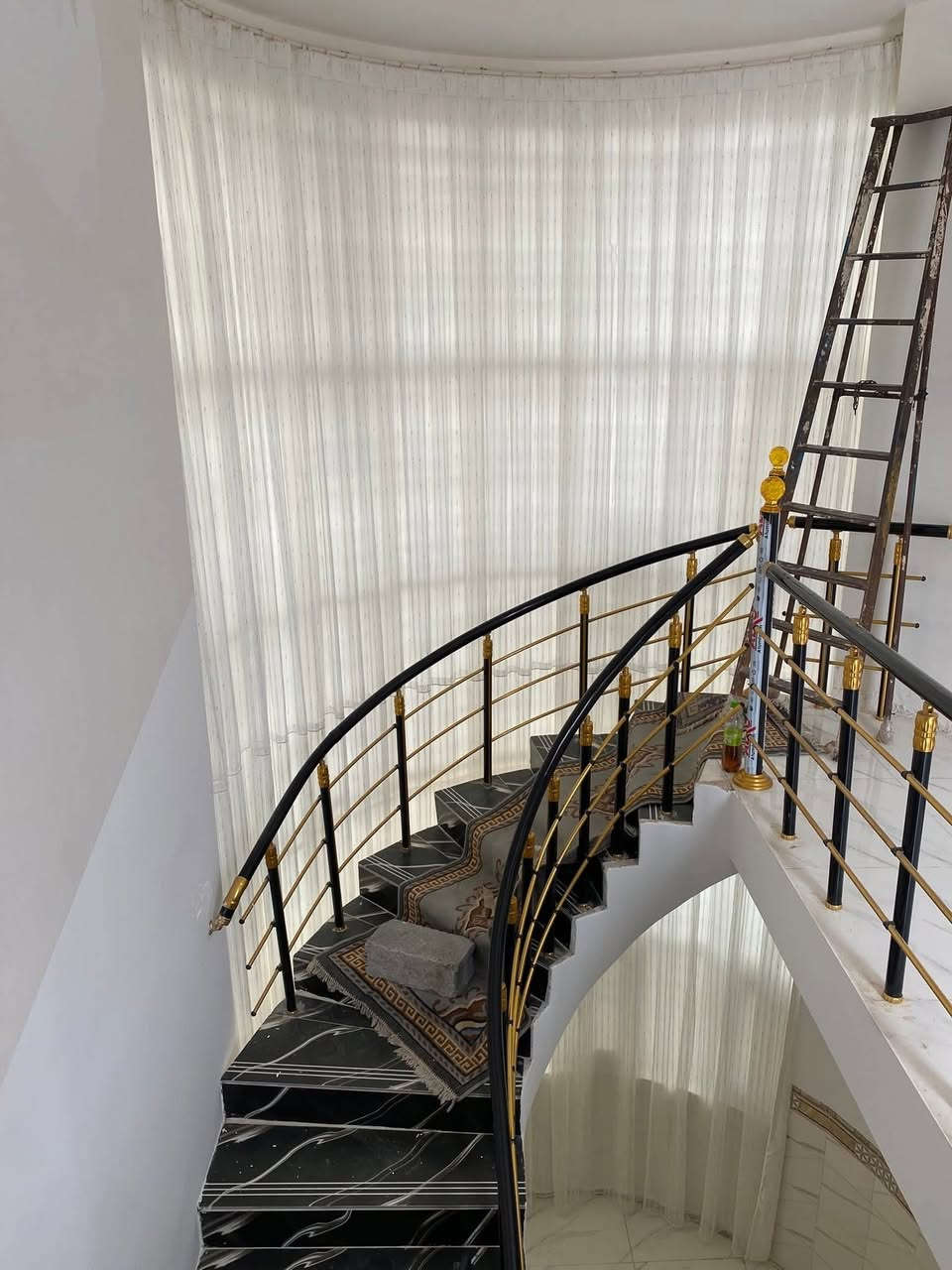 عندك شباك عالي 
حل عدنا 
عندك شباك دور 
حل عدنا 
الاسعار حسب القياسات ولموديل 
عنوان. محل العطيشي مقابيل محل ابو. ذهب 
قرب المكتبه التربويه


**إذا كنت صاحب هذا الإعلان وتريد حذفه لأي سبب، رجاءا أرسل رسالة إلى الدعم الفني**