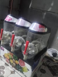 غراض للبيع حمايه كبير  غاز وعل كهرباء  شوايه دجاج نضيفه  8شياش  كريل م...