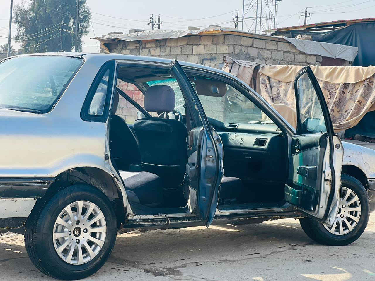 السلام عليكم اخوان سياره مستبوشي ياباني رقم نينوى الماني لل٢٨ كابون بانزين بيها شرط الوكاله والتحويل السياره شغاله صافيه باتري جديد راعيها موجود 
السعر ١٧وبيها مجال 
***********
***********
