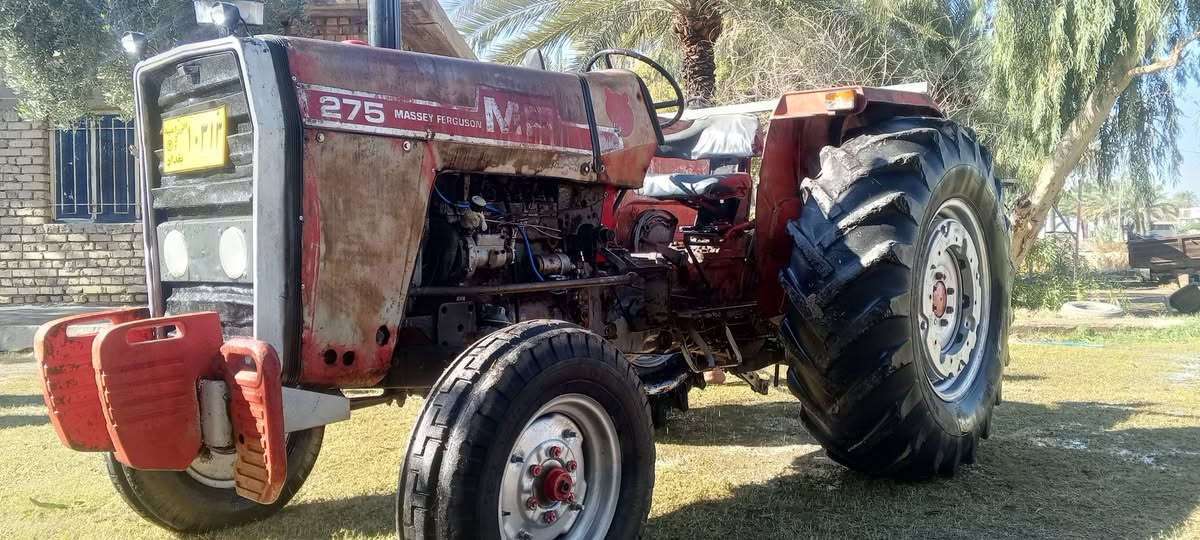 سلام عليكم تلاكتر البيع حجم 275كله عل شركه ***********
