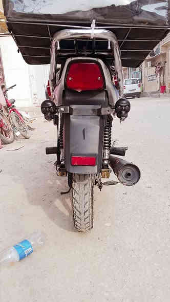 سلام عليكم دايون عضم مديل20
للبيع ادراجه شوفت عينك850بيها مجال***********
