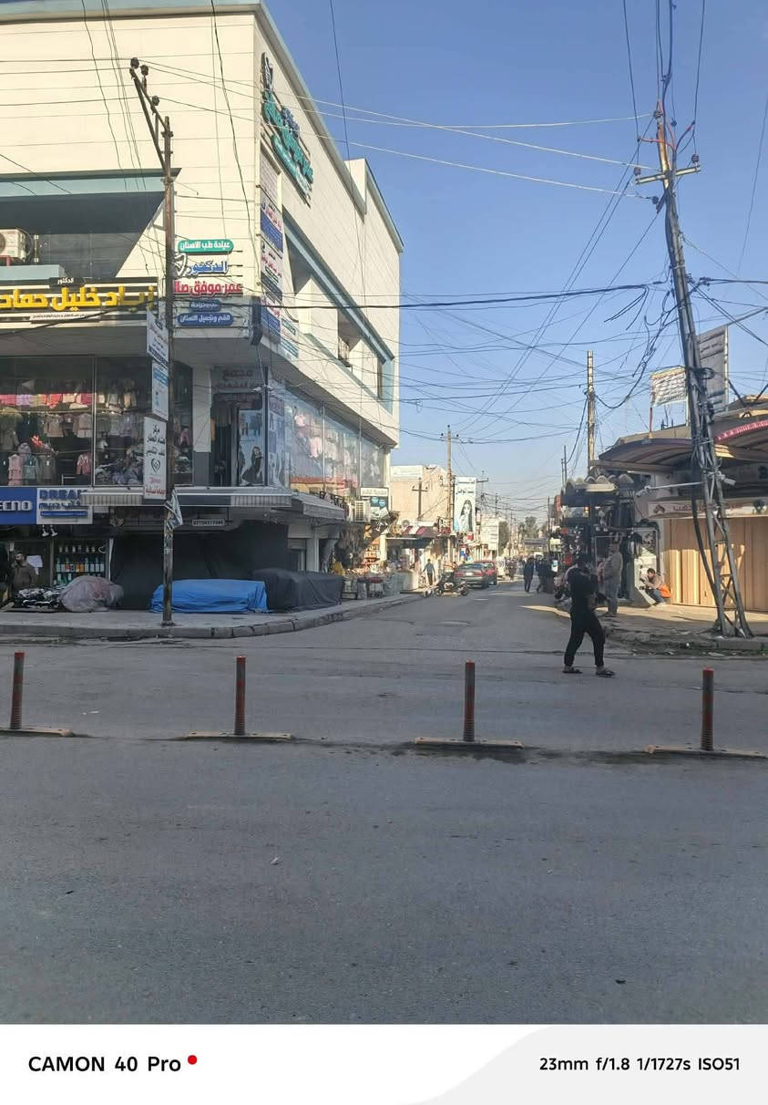 للبيع
دار بموصل الجديدة الايمن
خلف انسب الاسعار
ثاني فرع عن الشارع العام
الدار مساحته 200 متر واجهة 10 
بناء قديم صالح للسكن
طابق واحد
3 غرف نوم
2 هول
ومطبخ صغير
وبيتونه كبيره
مدخلين للبيت من يم مستشفى الرحمة
ومن السوق ايضا 
سعر الدار 150 وقابل للتفاوض


**إذا كنت صاحب هذا الإعلان وتريد حذفه لأي سبب، رجاءا أرسل رسالة إلى الدعم الفني**