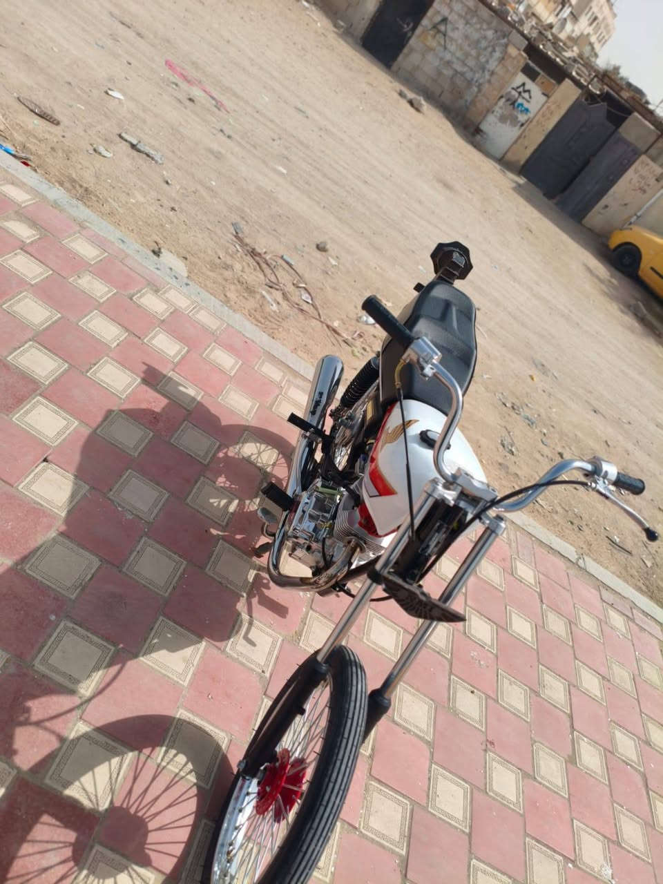 سلام عليكم  دراجه لبيع شوفت عينك دراجه نشطه تخبل. سعر 750 وبيه مجال ***********
