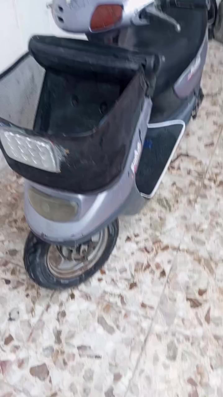 اسمع لتفاصيل للأخير موضح كلشي داخل التصوير مكاني الحر الصغير قرب جامع أهل البيت رقم الهاتف***********
