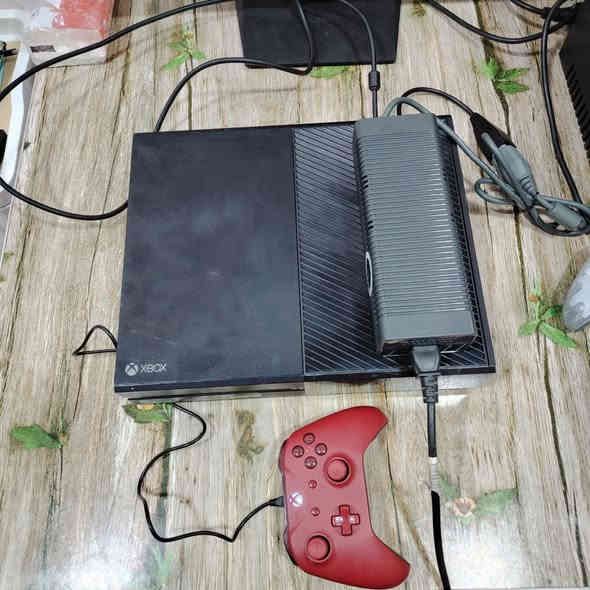 الاسم اكس بوكس ون فات مفتوح تنظيف
حجم ذاكره : 500
الملحقات : كامل ملحقات مع جويستك  وكيبلاته 

السعر : 130 الف

ملاحظه : حساب وتحميل العاب وكيم باس 

توصيل 5 لكل العراق

ملاحظة: الضمان اسبوع من عدا الكهرباء وسوء الاستخدام  وحق الفحص وين ما يعجبك.
*********** وتساب
