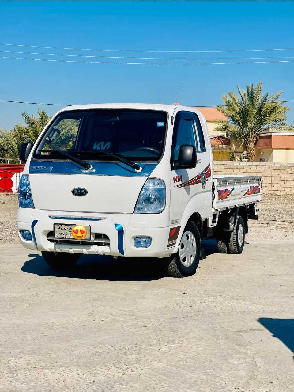 للبيع كيا حمل موديل 2010 رقم نينوى (صاحبها متوفي  بيها وكاله عامه )السعر68
محرك كير اكسل شرط طخم تاير جديدكهربائيات كلهاشغاله دوشمه جديده سياره مال جناي 
المكان ناحية القياره قرية الاجمسه 
للاستفسار الاتصال على الرقم ***********
