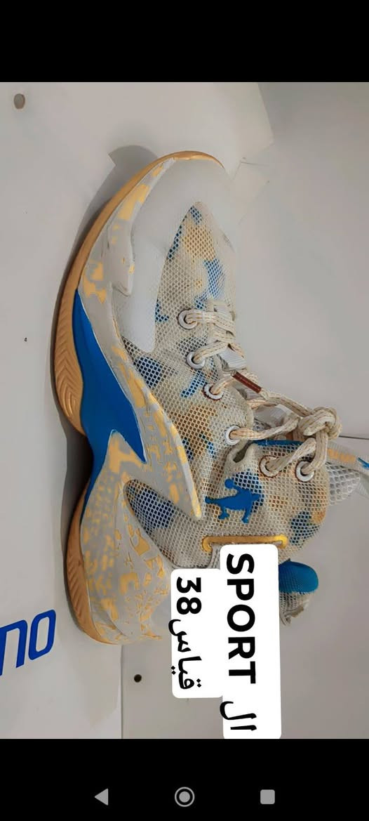 احذيه بالة اروبي غير مستخدم ول سعر بلاش البلاش🔥🔥العنوان جلولاء  قرب سوق  مقابيل مدرسه شهيد داود   بصف الكهوة مال محمود مكتب ايهم  والرقم /*********** والسعر  بلاش تحت سوق
