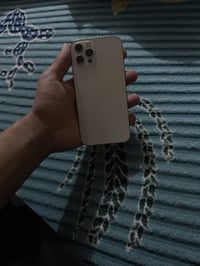 ايفون ١٢ برو • ١٢٨ • بطارية ٧٩%