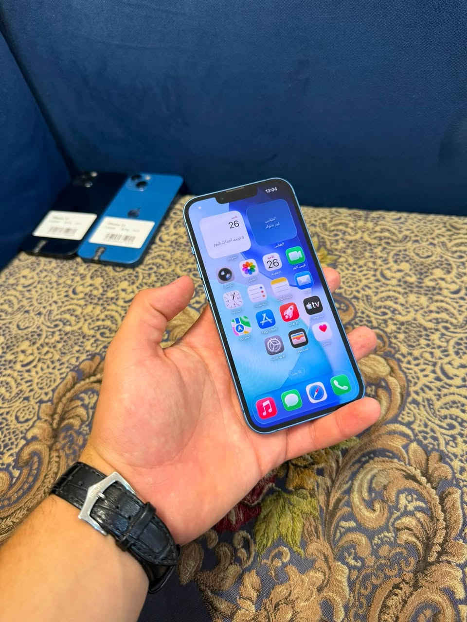 ايفون 13 عادي 
ذاكره 128 
بطاريه 92
دبل خط 2️⃣
جهاز بلادي وتر ضمان 10 ايام 
السعر 430 🔥مع هديه كفر ولاسق مجاني 
هاتف ***********
*********** زيد الكبيسي
