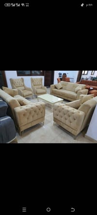 تخم للبيع السعر 350 وبي مجال الاتصال 07811160988