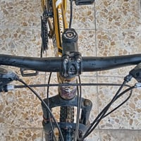 اريد ابيع هاذ البايسكل نوعيه نادرة ولونة ذهبي ياباني دبلات تشتغل مابي ...