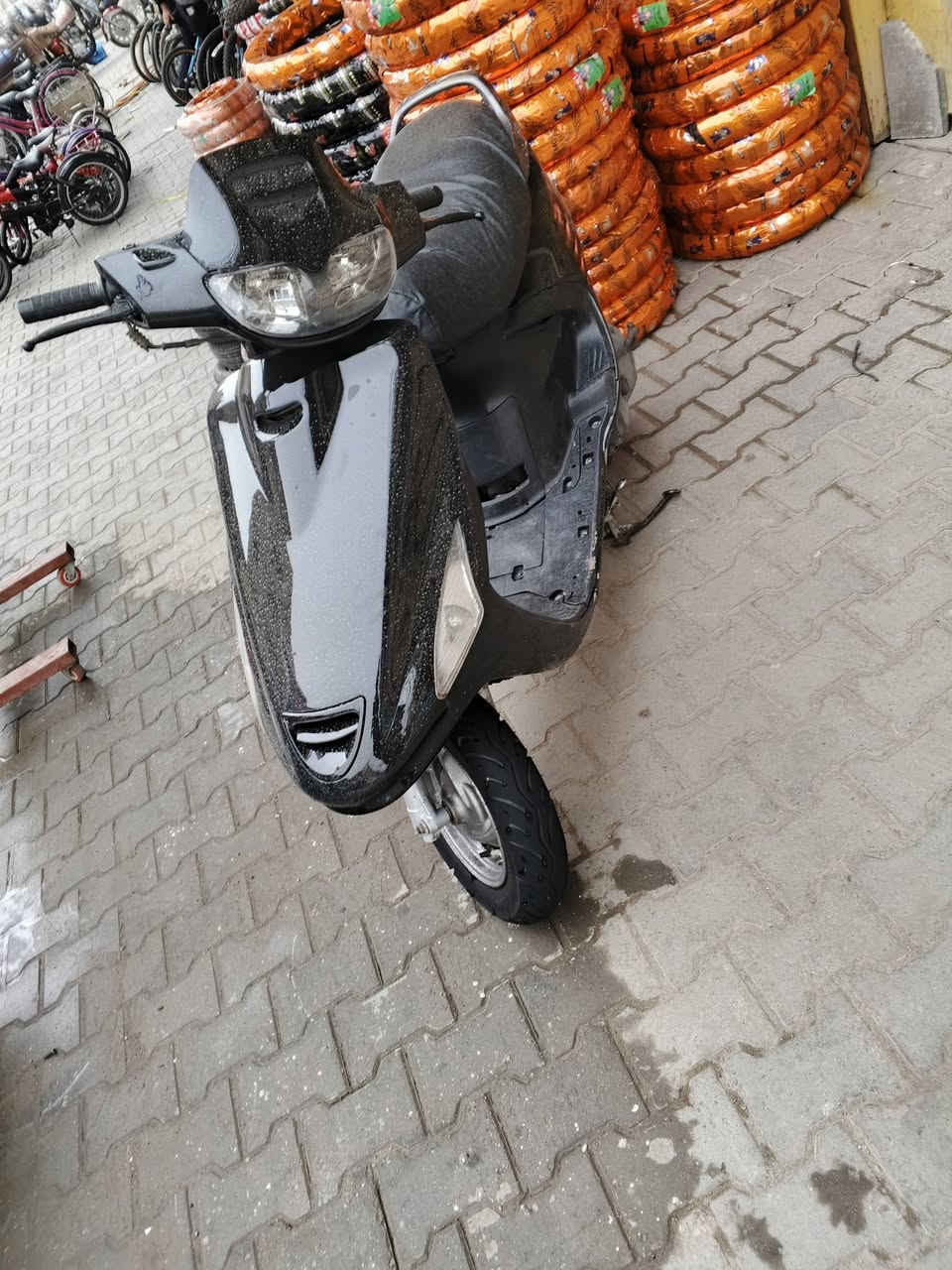 سلام عليكم دراجه فراشه مال حاويه للبيع خاص ***********
