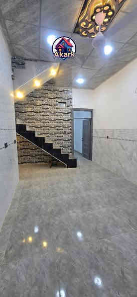 السلام عليكم بيت للبيع موصل حي الملايين الثانيه زراعي حق التصرف سند (25) مساحه البيت (120) متر (3) غرف نوم هول الاستقبال صحيات خارجيه وداخليه السعر (89) تستلم مفتاح فوري الاستفسار اكثر الاتصال بالارقام التاليه
(***********)
(***********)
