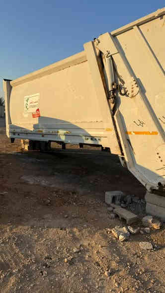 كابسه نفايات حموله ٢٥ طن
نظيفه 
السعر ٢٥$ ورقه وبيها مجال
عنوان ديالى 
***********
