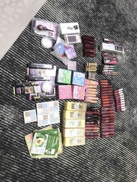 شلعة مكياج • ١٠٠ قطعة • واصل