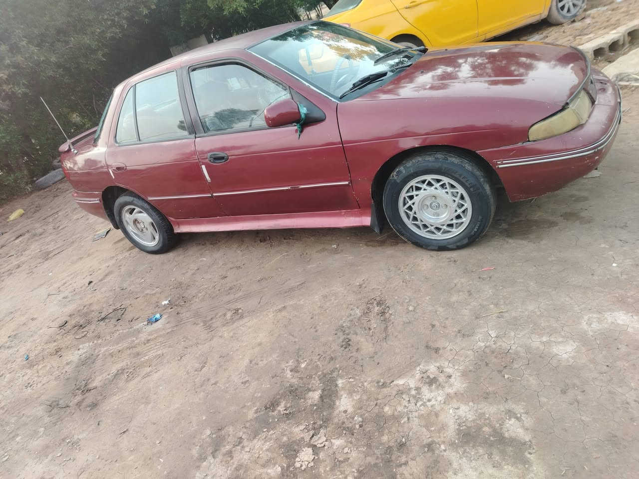 السلام عليكم كيه سيفية مديل 93سيارة جاهزه من كلشي العنوان واسط الاحرار السعر 28وبية مجال***********
