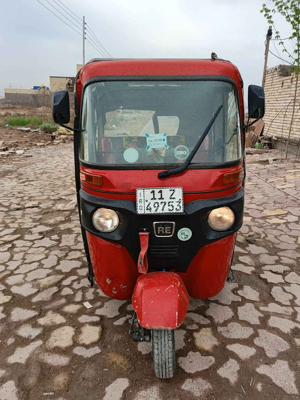 السلام عليكم تكتك 18للبيع السعر 5مليون وبيه مجال العنوان بغداد الشعب رقم الهاتف ***********
