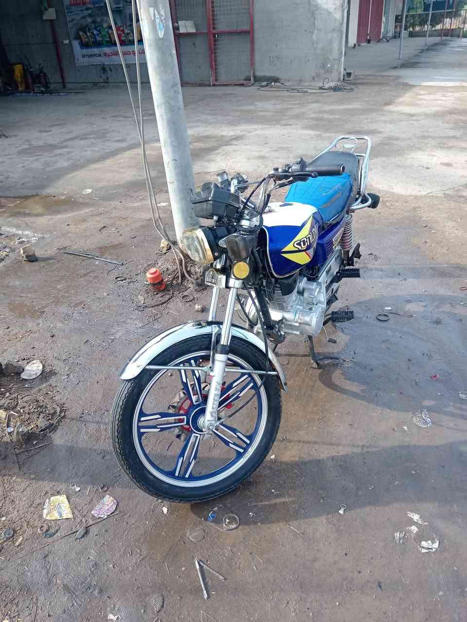 للبيع
سيفان موديل 23 اوراق
سعر 500
مكان واسط الصويره
رقمي
***********
