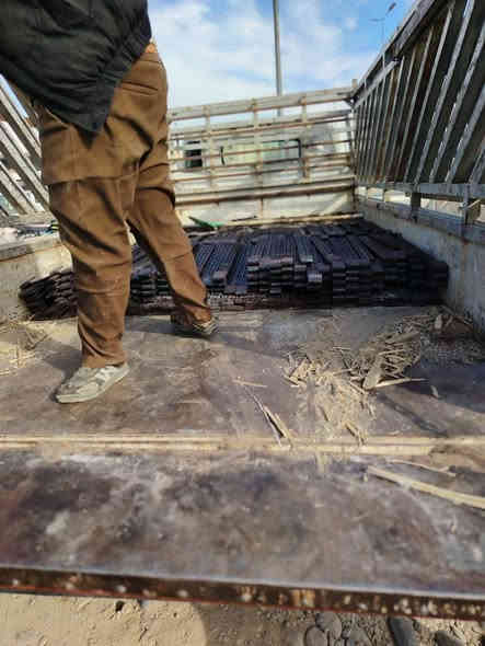 على بركة الله
جكات 5متر+جكات4متر..كميات مفتوحه 
فخات رباعيه +فخات عاديه +بولط الماني.. اسعار مناسبه جداً وتنافسية
يوجد خدمه توصيل لجميع أنحاء ديالى
العنوان ديالى الخالص مقابيل صيطره عشتار
***********
***********
