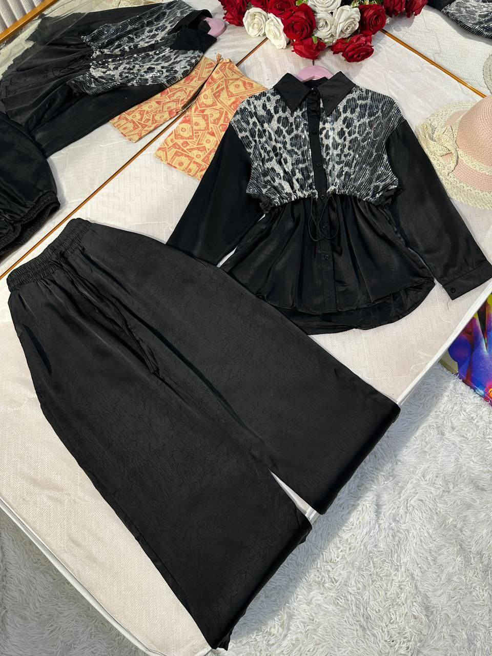 سوت قطعتين يجنن
قياسات M L XL XXL

الخامه جيسيكا


**إذا كنت صاحب هذا الإعلان وتريد حذفه لأي سبب، رجاءا أرسل رسالة إلى الدعم الفني**
