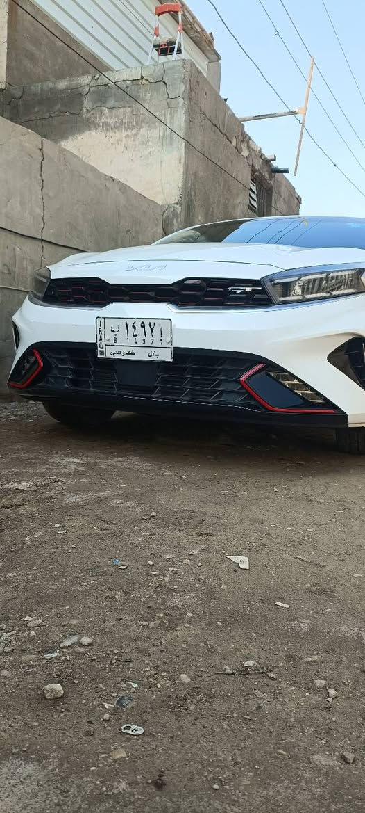 السلام عليكم 
فورتي موديل 23 وارد امريكي فئة جي تي 
رقم بابل معوقين للمشتري وكاله عامه 
مكينه 1600تيربو 
ماشيه 44 
السعر 153 وبيه مجال بسيط اوتصال على الرقم ***********اوتساب 
مواصفات سياره كلش حلوه ومعروفه 🥰 
صوره الحادث داخل المنشور 👇👇
