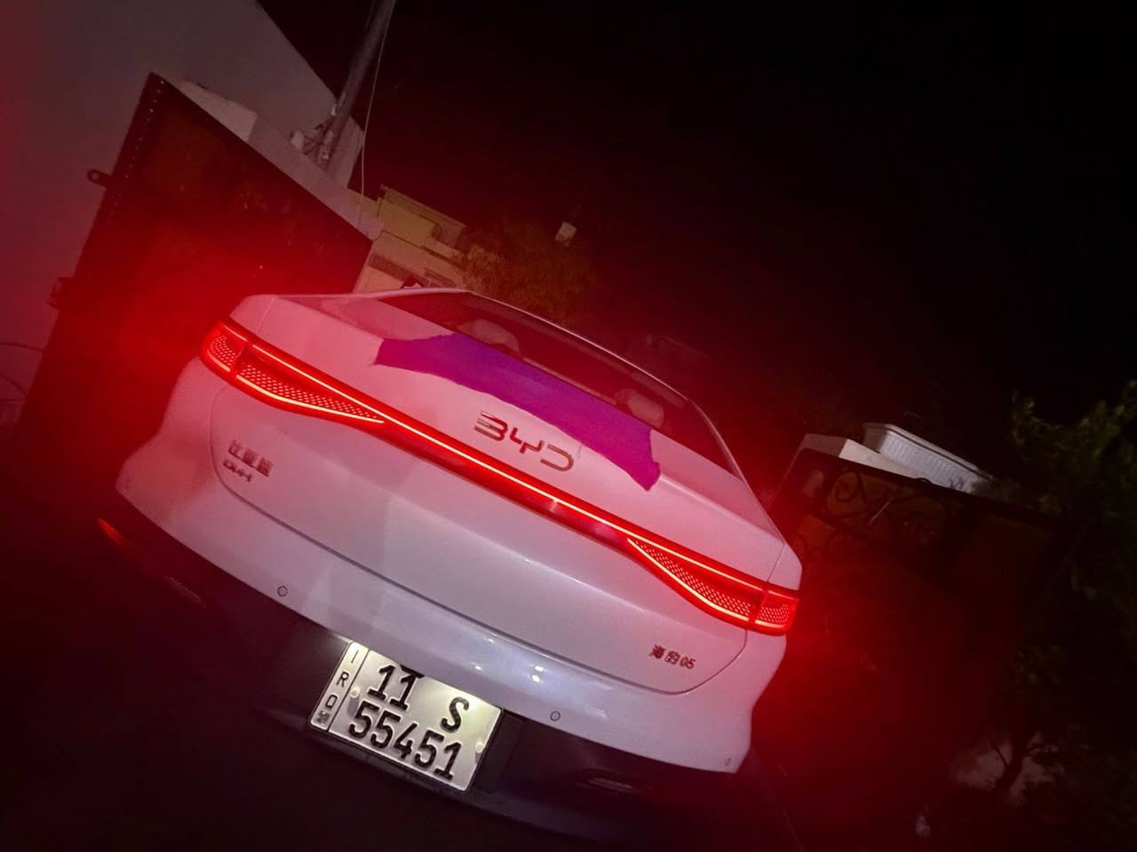 سلام عليكم بي وي دي سيل 5 سياره مشي 9000 كلين سياره جديد كفاله عامه مكاني اربيل سعر سياره 128 ورقه ***********
