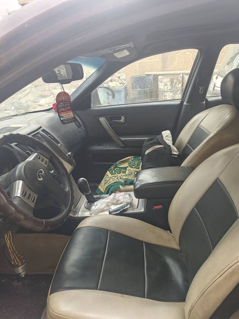 السلام عليكم ورحمة الله وبركاته انفنتي FX 2008 خليجي باسمي السياره متروكة وبيها نقوصات كير محرك سليمات ابيع كوم حديد ب٤٥ مكاني بغداد ***********
