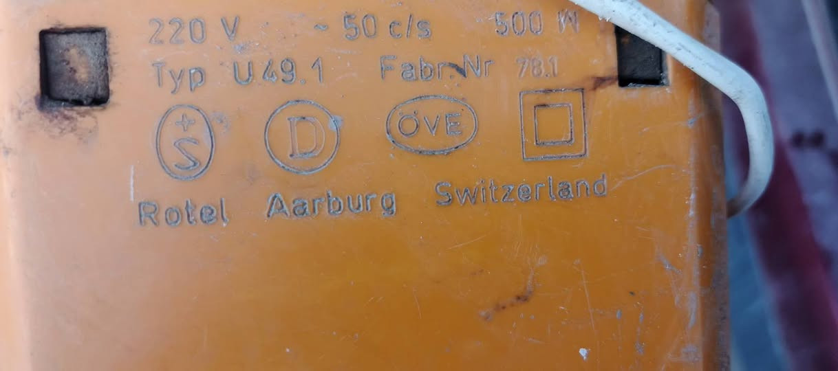 السلام عليكم اصليات مؤسسه كلش نظاف اخو الجديد للاستفسار *********** مكاني بغداد حي القاهره
