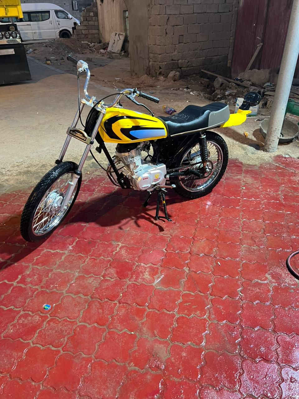 سلام عليكم شباب دراجه تايگر تعمير صارله شهر من معمره دراجه احلا من صوره ب هواي ادوات سعر 650 وبيها مجال حگ الجيه دراجه مصروف عليه وغراض كله اصلي الله شاهد .  وتحياتي للجميع👋🌹. هاتف ***********
 موجود واتساب وعل خط مكاني . بصره جزيره الفيحاء
