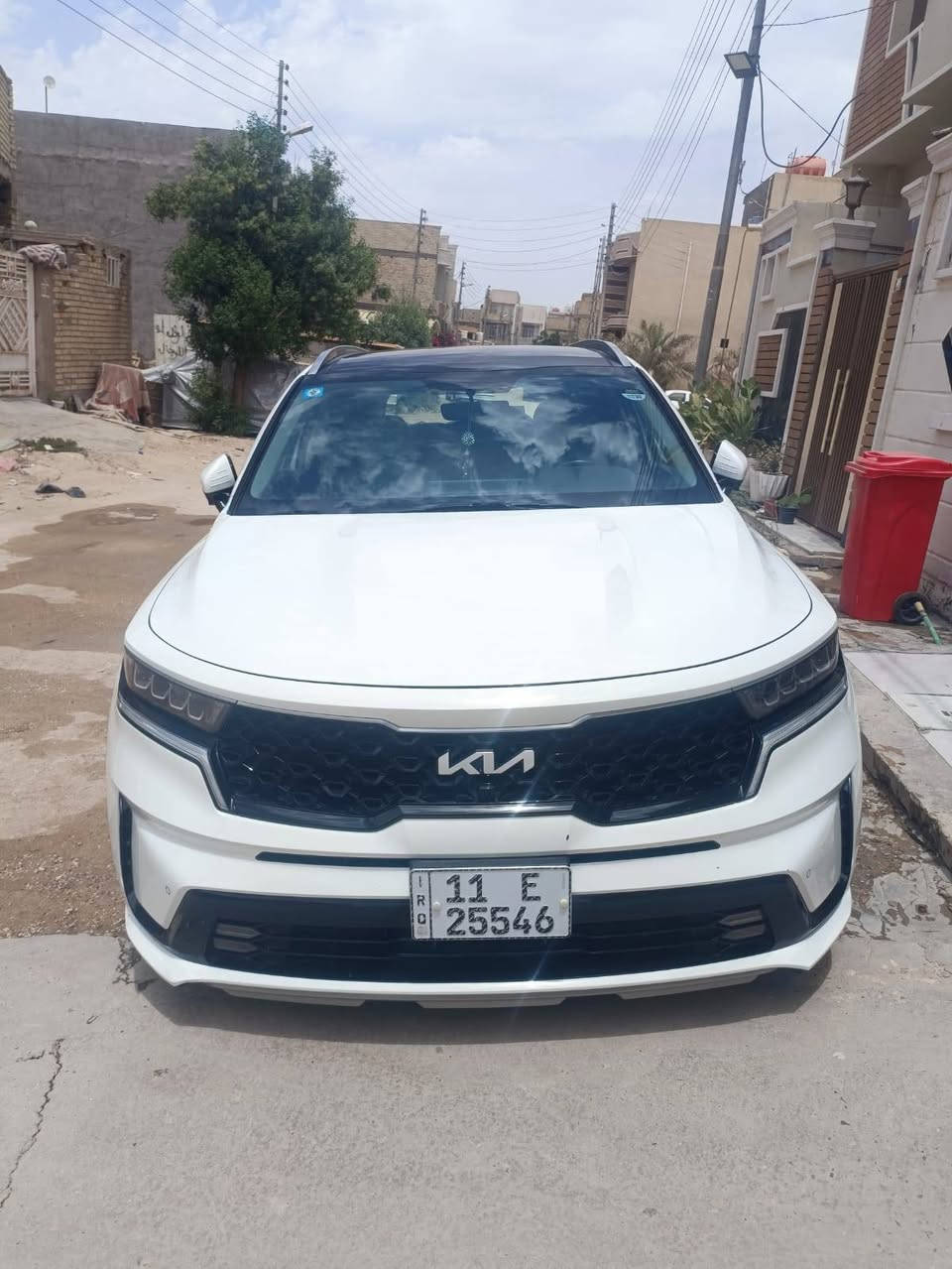 سلام عليكم 
سورنتو 2023
                                                                                                                                    4xاعلى فئه بل سورنتو 
رقم بغداد باسمي
ماشيه 49 الف

مكاني كربلاء 
هذه رقمي ***********
