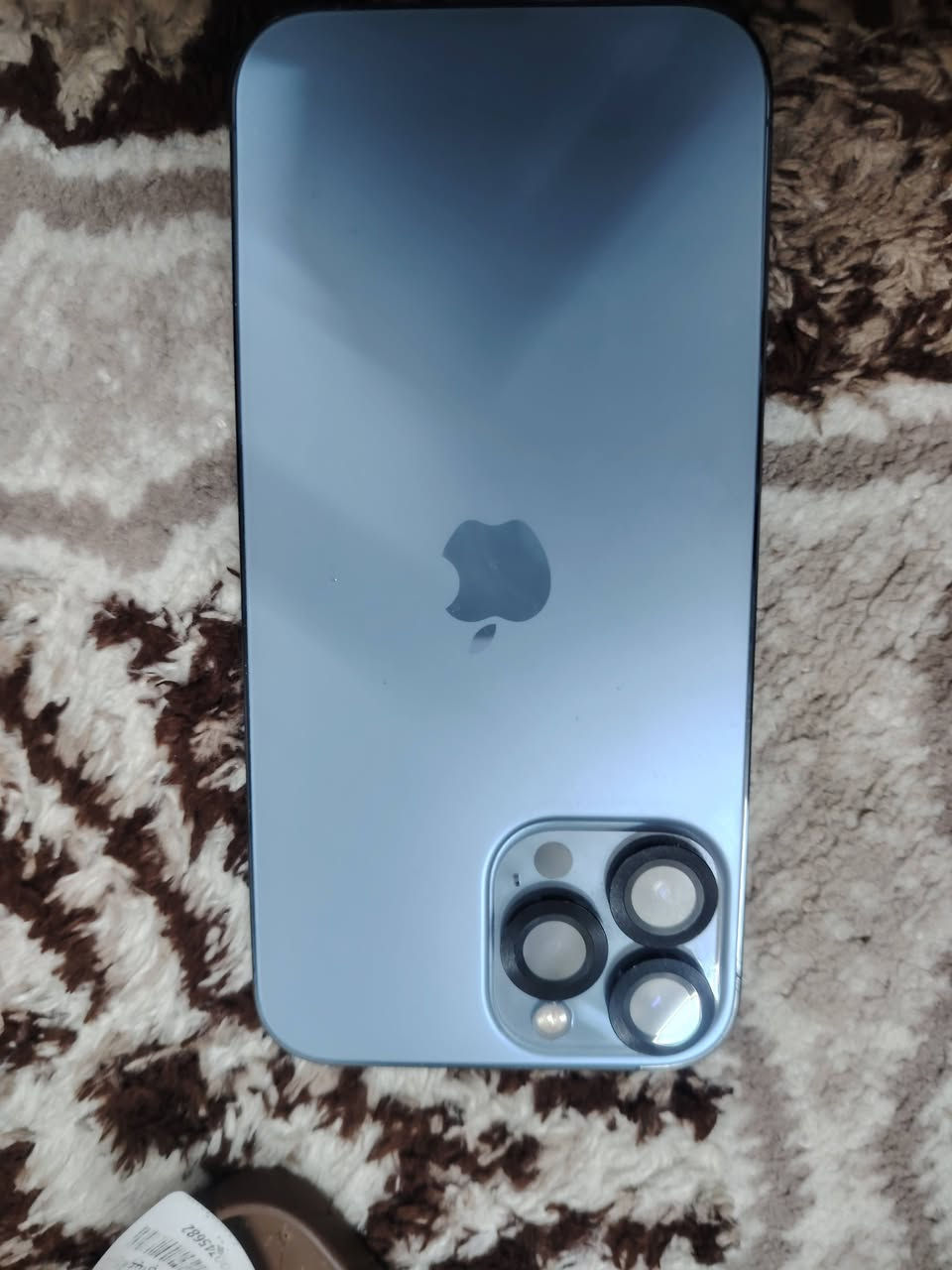 السلام عليكم ايفون 13برو ماكس للبيع كلشي شغال بطاريه 83 لون سمائي شرط مبدل بي بس ايسي مال شحن بلادي  سعر 650 وبي مجال
***********
