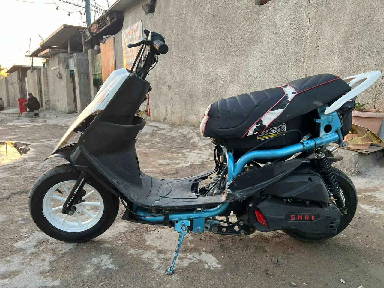 سلام عليكم
للبيع ماكس عدله مال لعب
درجه بيه مكينه تخبل شلعه او معدل تاكل الكاع

الغراض البيه
ويل مشيف اصلي
قطره 
قاعده مال رقم
قبق فلاوين
عضمه
شوته مال اربعه
قبق هندر سمارت 
كلج رياضي
مكان الدرجه بغداد السعر ٥٥٠او بيه مجال *********** راسلني او بيك خير او تدلل
