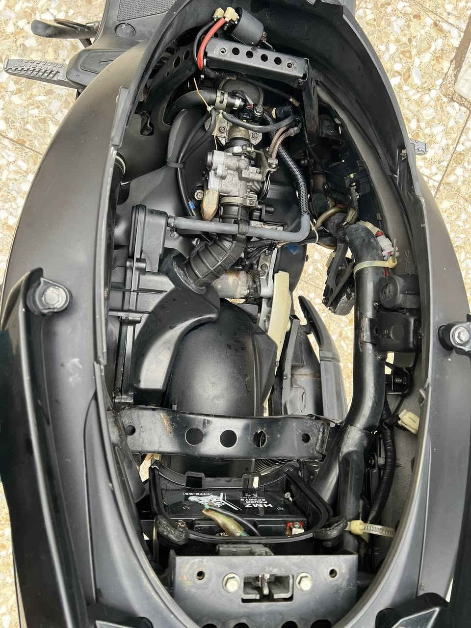 سكنس لد للبيع مكفوله كفاله عامه من كفر ومحرك برغي ممفتوح بيه ماشيه ٣٦ معروضه مليون
***********
