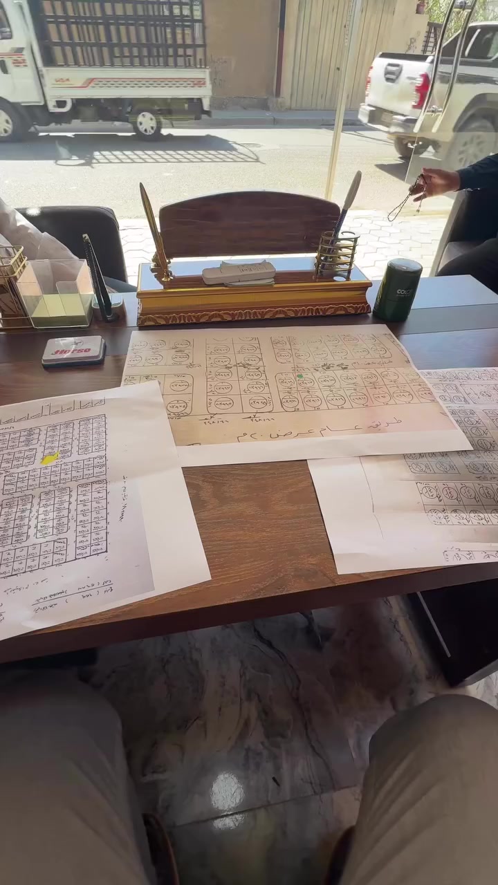 السلام عليكم يعلن مكتب الجوهره للعقار
عن بيع اكثر من قطعه في مربع ومجمع علي الوردي السكني

قطعه في مربع 20 الاف مربع نقابه الاطباء البيطرين 

قطعه في مربع 23 الاف مربع وتوزيع نقابه المهندسين 

قطعه في مربع 31 الاف  توزيع نقابه المهندسين 

قطعه ارض ركن مربع 37 الاف  قرب المستشفى تركي 

يوجود نصف قطعه مربع 32 الاف مساحه 160 م

عنون المكتب المدائن قرب دائره الطابو الاتصال او المرسله واتساب ***********
