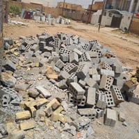 معمل الطليعه • ٢٠٠٠ طابوق مستعمل • ٧٥٠ كلاب
