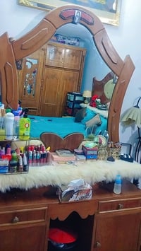 غرفة نوم مستعمله للبيع السعر 550 07722802540