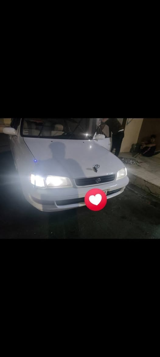 السلام عليكم ورحمة الله وبركاته
🔴سياره كورولا (فرخ بطة)
🟠 موديل 1993
🟢كير شرط
🔵تبريد ثلج🥶 +تدفئه 
⚫ تخم تواير جدد 
 //السعر (55)وبيها مجال 
للاستفسار(***********)
